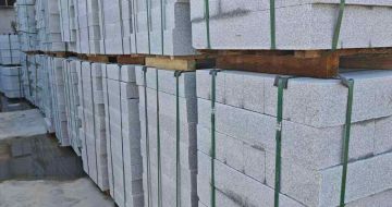 唐山芝麻白路牙石，路侧石