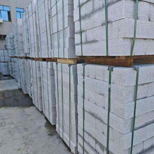 唐山芝麻白路牙石，路侧石