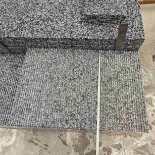 唐山芝麻黑拉丝面