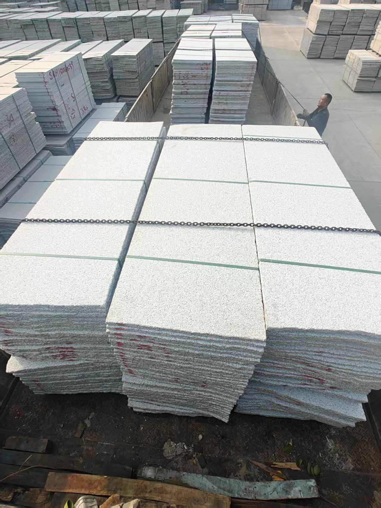 唐山芝麻白毛板，石材毛板