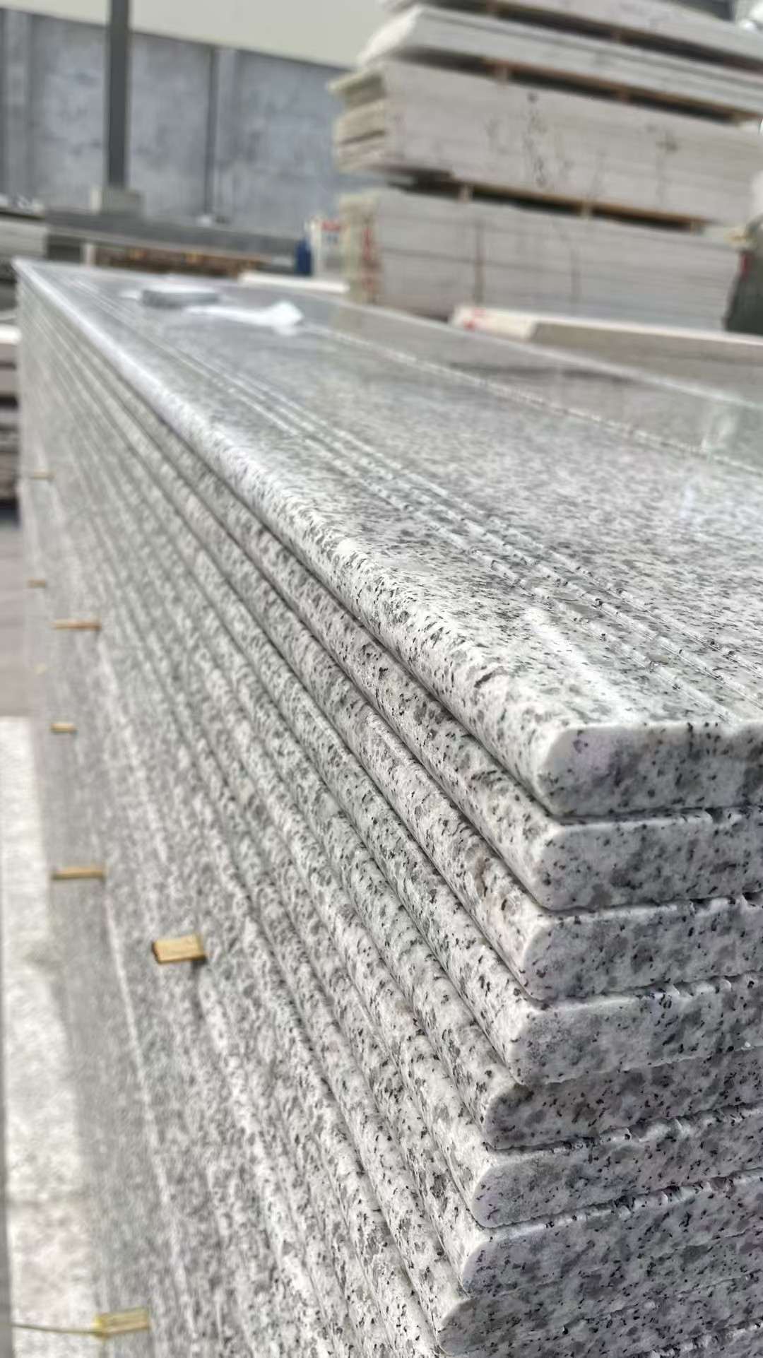 唐山芝麻白楼梯踏步 花岗岩楼梯板材